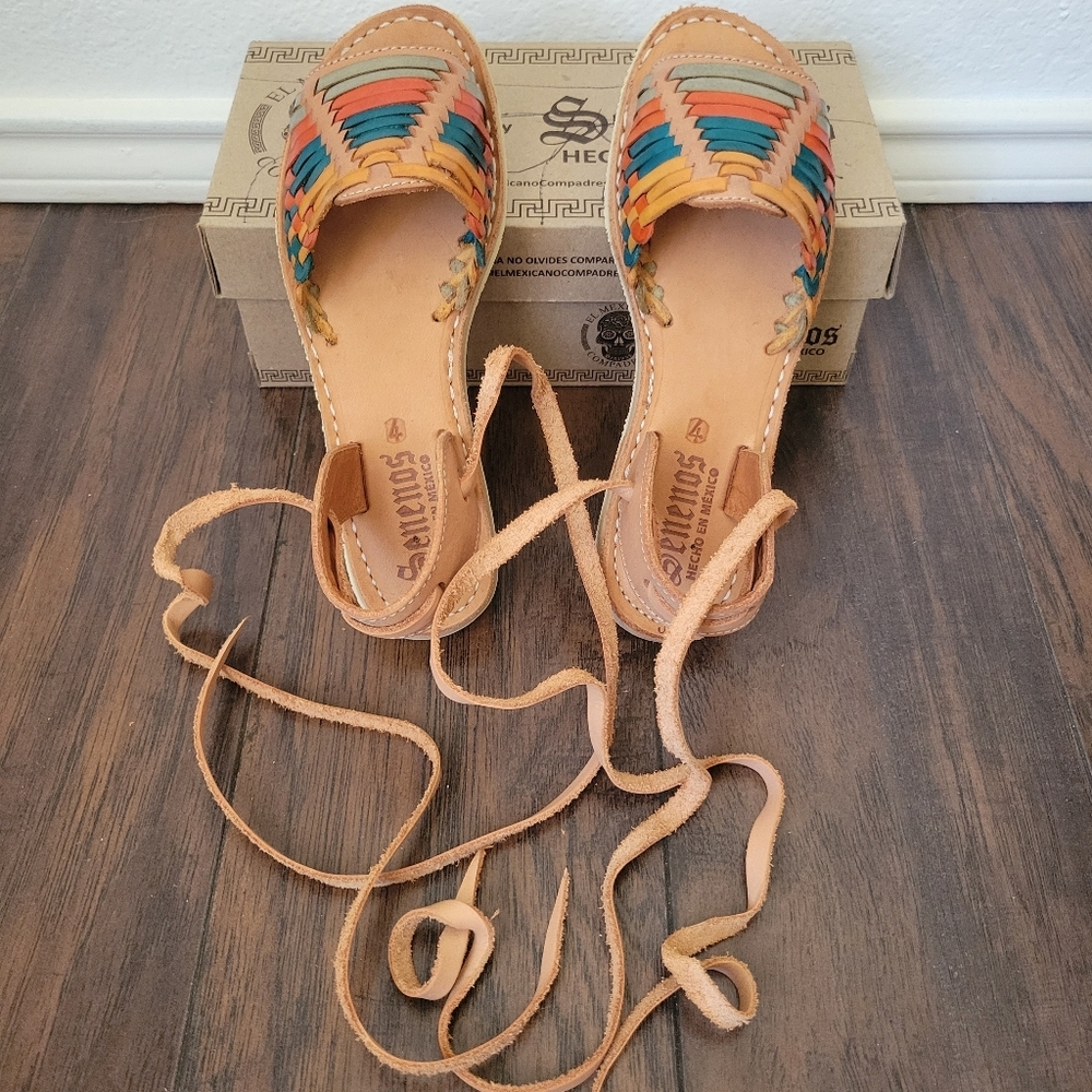 Huaraches New Size 7 Women's Lace Up Genuine Leather Sandals